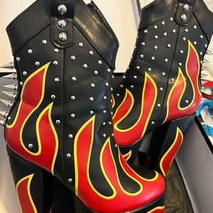 Lamoda Platform Boots